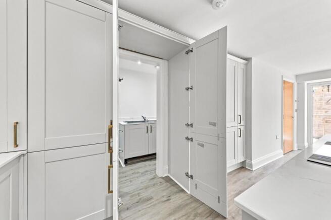 3 bed Detached to rent Image 6
