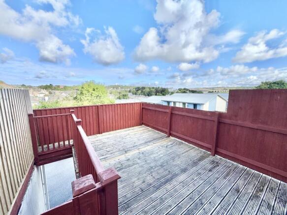 Rear Sun Deck / Garden