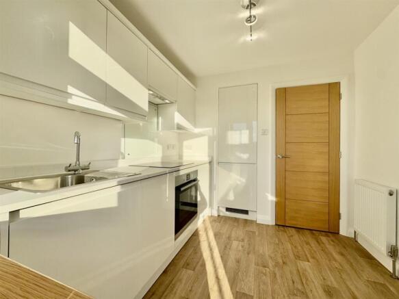 KITCHEN.jpg