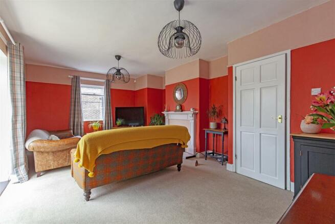Reception Room-1.jpg