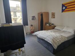 Flat 3/2, 30, Kersland Street, Glasgow G12 8BX