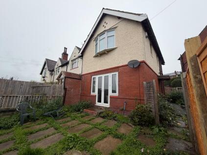 Hillside Avenue, Fartown, Huddersfield