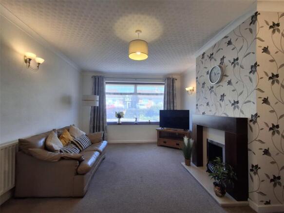 Beechcote Avenue, Kidderminster, Worcestershire photo 4