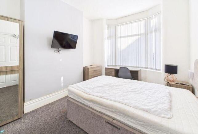 2 bed Terraced for sale Image 7