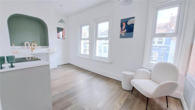 Living Room/Kitchen