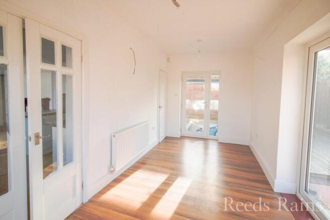 Chester Road, Whitby, Ellesmere Port, Cheshire, CH65 photo 4