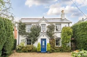 Shiloh, Park Close, Brockenhurst SO42 7TG