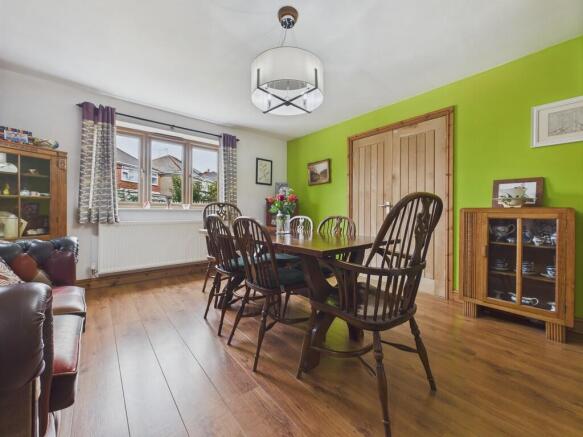 CAM04273G0-PR0175...