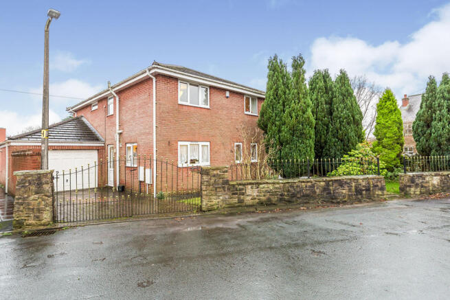 Driveway & Garage