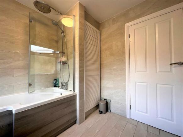 Family bathroom