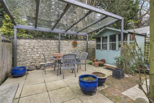 Patio & Pagola