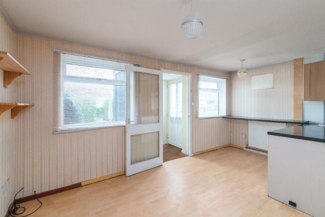 Lounge / Kitchen