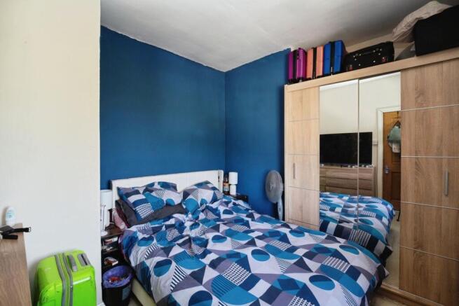 2 bed Terraced for sale Image 7