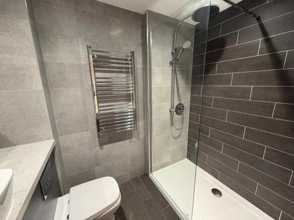 Not Specified to rent Image 8