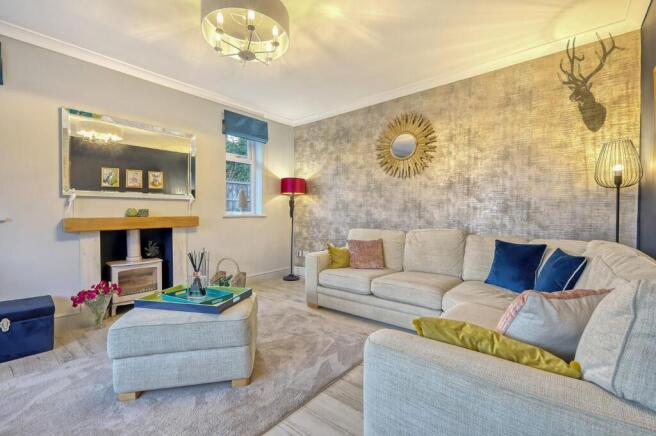 Windmill Close, Waltham Abbey, EN9 photo 3