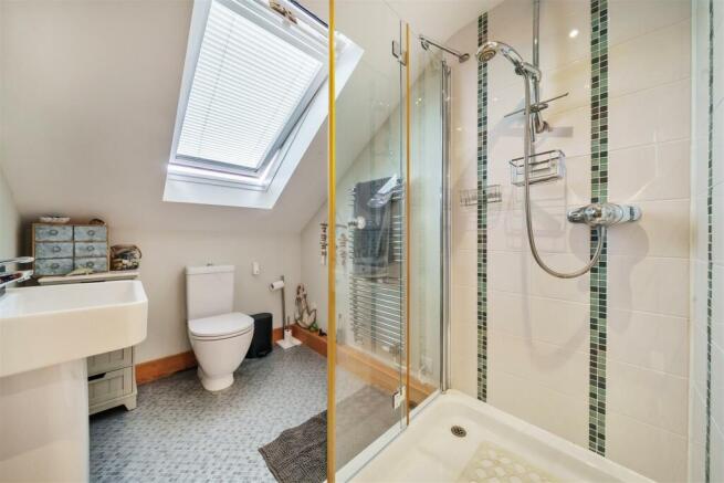 Ensuite Shower Room