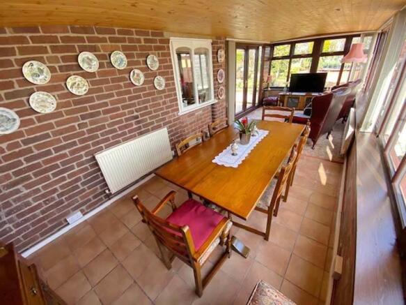 Dining/Sun Room