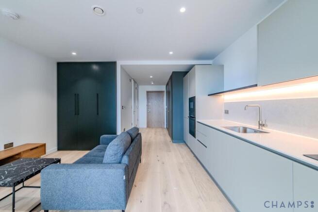 Flat to rent Pilot Walk, London SE10 0FL