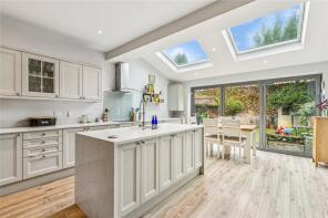 72, Wilna Road, London SW18 3BA
