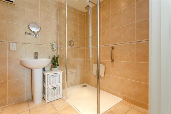 Annexe Shower Room