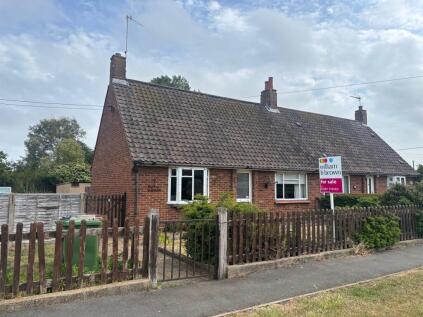 Queens Close, Blakeney, Holt
