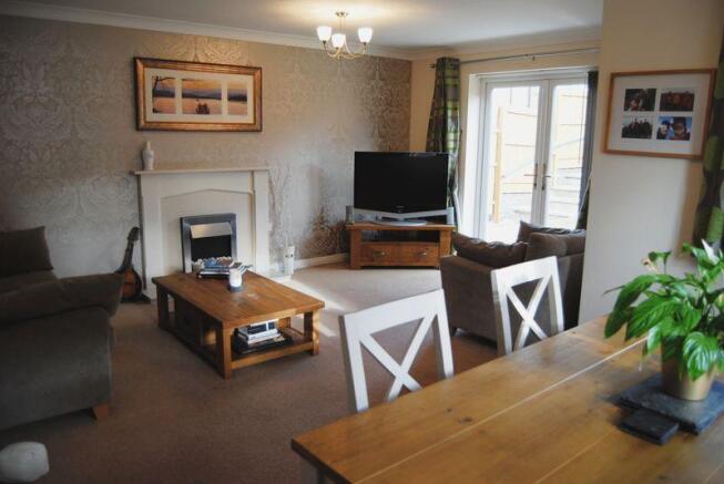 Lounge / Dining Room