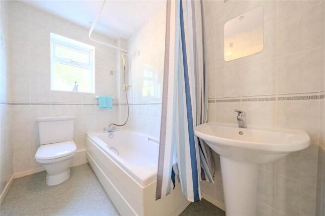 2 bed Bungalow for sale Image 8