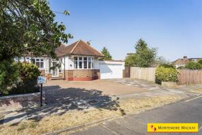 15, Cranleigh Gardens, London N21 1DR
