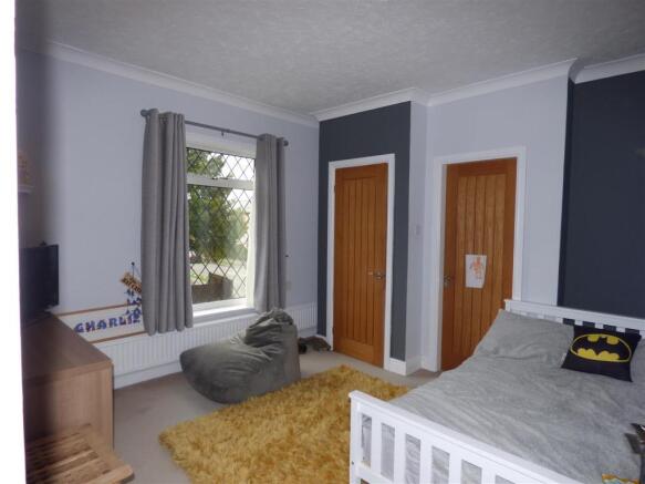 BEDROOM TWO.JPG