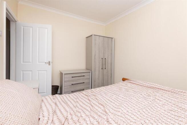 2 bed Semi-Detached Bungalow for sale Image 11