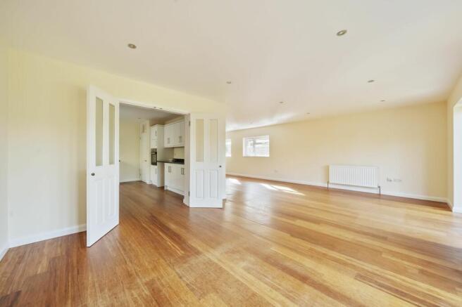 Lounge / Dining Room