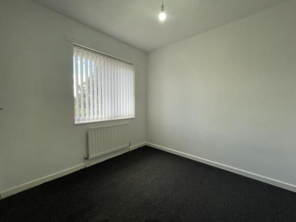 3 bed Terraced to rent Image 5