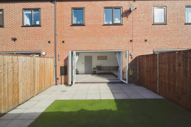 Manchester Road, Manchester, M27 photo 4