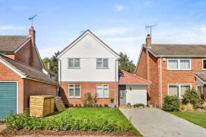 10, Durham Close, Braintree CM7 4UA