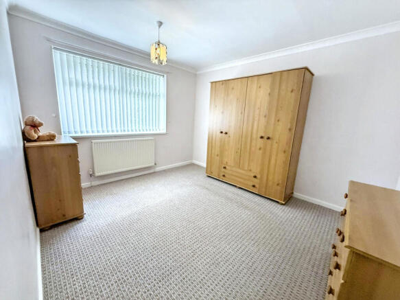 3 bed Terraced for sale Image 8