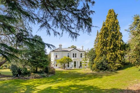 Higher Warberry Road Torquay Devon TQ1 1SA