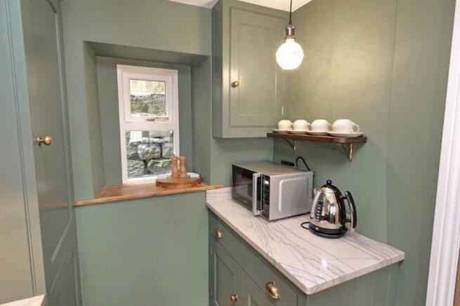 2 bed Semi-Detached for sale Image 6