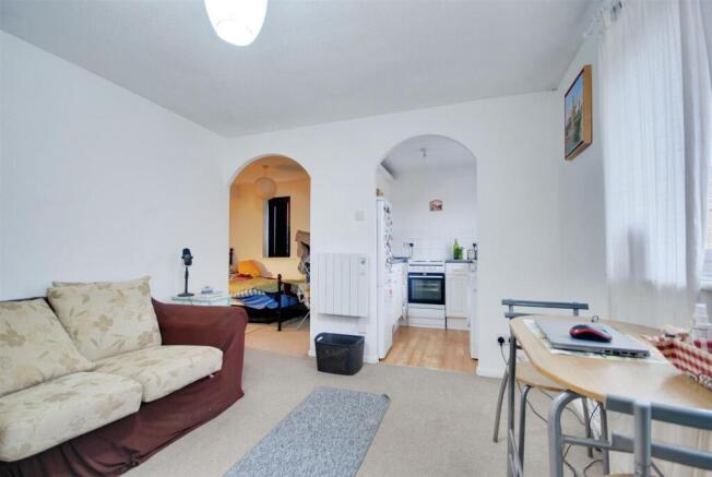 CHISWELL COURT RECEPTION.jpg