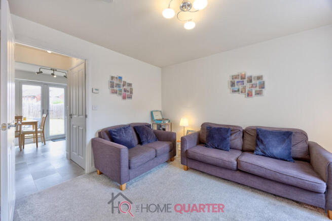 2 bed Semi-Detached for sale Image 5