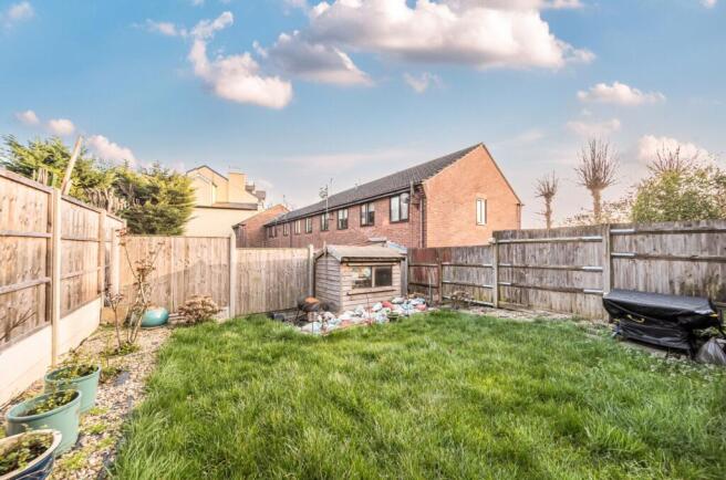 Pendall Close, Barnet, EN4 photo 3