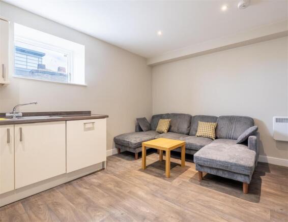 Pitt Street Flat 8_2.jpg