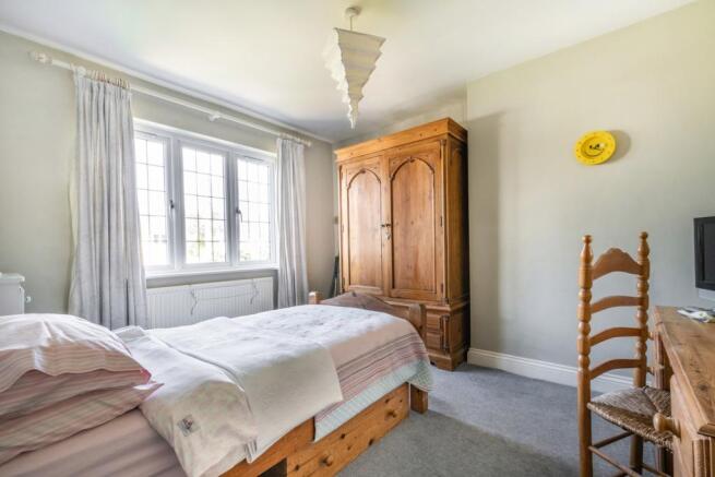 8481542-interior10