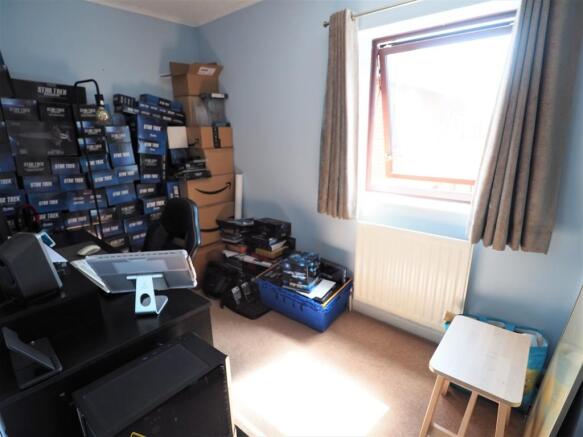 Photo 12