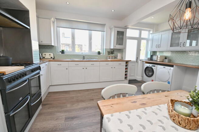 3 bed End of Terrace for sale Image 6