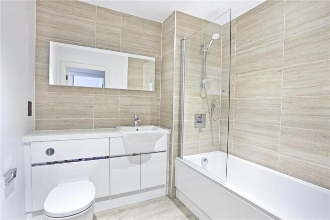 1 bed Apartment to rent Image 4
