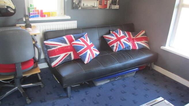 Photo 10