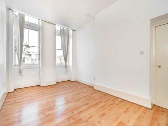 61928_125-1f2-Consti