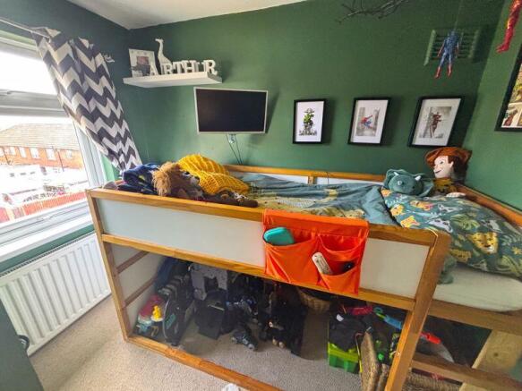 Photo 10