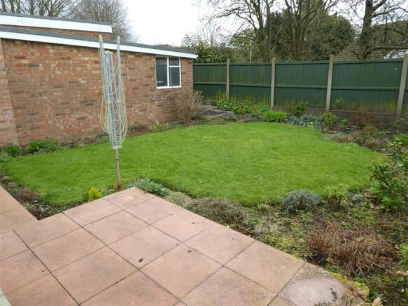 garden1.JPG