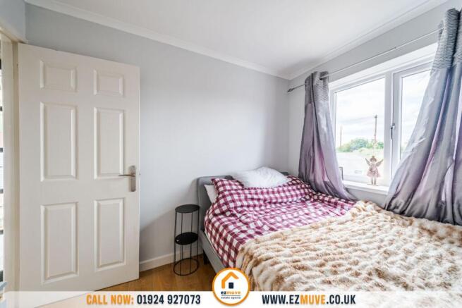 4 bed Semi-Detached for sale Image 11